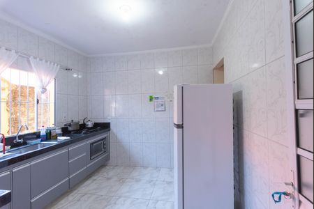 Cozinha de casa à venda com 3 quartos, 140m² em Conjunto Habitacional Vida Nova, Campinas