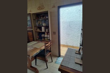Casa à venda com 3 quartos, 313m² em Super Quadra Morumbi, São Paulo