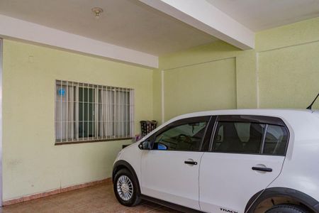 Garagem de casa para alugar com 3 quartos, 120m² em Cidade São Mateus, São Paulo