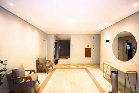 Apartamento para alugar com 2 quartos, 58m² em Jardim Wanda, Taboão da Serra