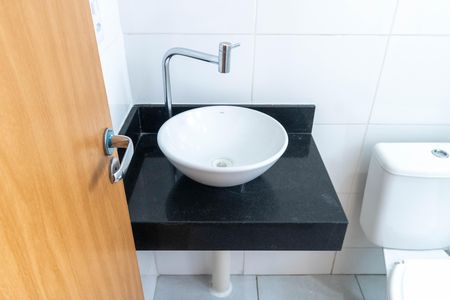 Apartamento para alugar com 41m², 2 quartos e 1 vaga Apartamento para alugar com 41m², 2 quartos e 1 vagaBanheiro