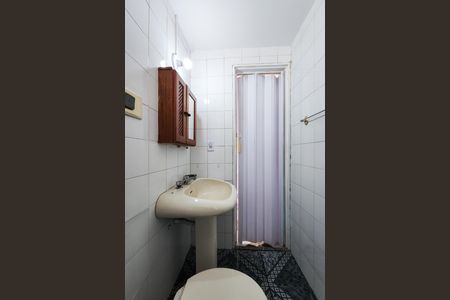 Apartamento para alugar com 58m², 2 quartos e 1 vaga Apartamento para alugar com 58m², 2 quartos e 1 vagaBanheiro