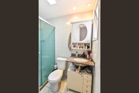 Apartamento para alugar com 70m², 2 quartos e 2 vagas Apartamento para alugar com 70m², 2 quartos e 2 vagasBanheiro da suíte