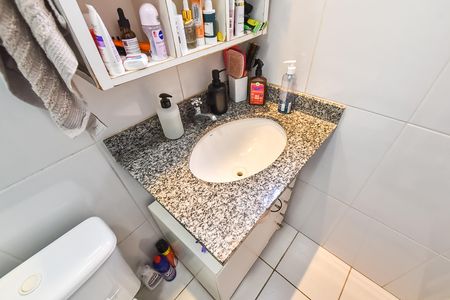 Apartamento para alugar com 70m², 2 quartos e 2 vagas Apartamento para alugar com 70m², 2 quartos e 2 vagasBanheiro da suíte