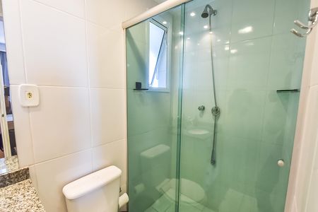Apartamento para alugar com 70m², 2 quartos e 2 vagas Apartamento para alugar com 70m², 2 quartos e 2 vagasBanheiro social