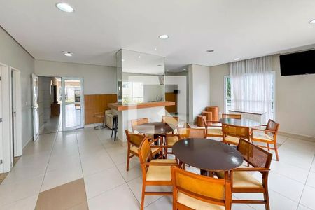 Apartamento para alugar com 70m², 2 quartos e 2 vagas Apartamento para alugar com 70m², 2 quartos e 2 vagasÁrea comum - Salão de festas