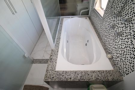 Apartamento para alugar com 71m², 2 quartos e 1 vagaQuarto 2 - Banheiro