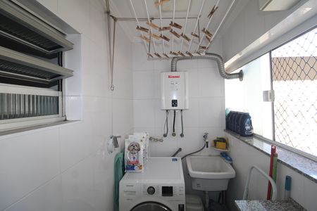 Apartamento para alugar com 71m², 2 quartos e 1 vagaCozinha / Área de Serviço
