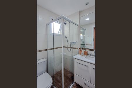 Apartamento à venda com 58m², 2 quartos e 2 vagas Apartamento à venda com 58m², 2 quartos e 2 vagasBanheiro