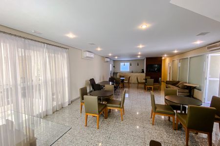 Apartamento à venda com 58m², 2 quartos e 2 vagasÁrea comum - Salão de festas