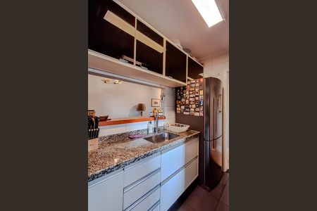 Apartamento à venda com 58m², 2 quartos e 2 vagas Apartamento à venda com 58m², 2 quartos e 2 vagasCozinha