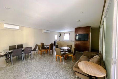 Apartamento à venda com 58m², 2 quartos e 2 vagasÁrea comum - Salão de festas
