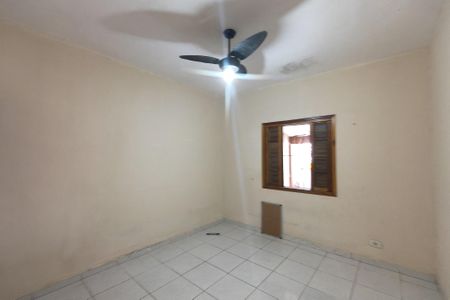 Casa para alugar com 125m², 3 quartos e 2 vagasQuarto 2