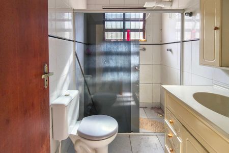 Casa para alugar com 125m², 3 quartos e 2 vagasBanheiro 