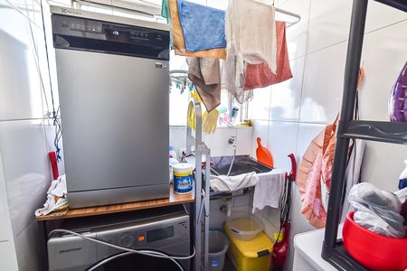 Apartamento à venda com 55m², 2 quartos e 1 vaga Apartamento à venda com 55m², 2 quartos e 1 vagaÁrea de serviço