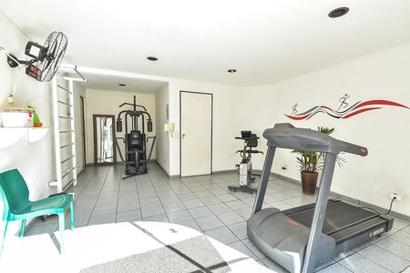 Apartamento à venda com 55m², 2 quartos e 1 vaga Apartamento à venda com 55m², 2 quartos e 1 vagaÁrea comum - Academia