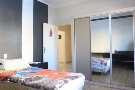 Casa à venda com 565m², 3 quartos e 4 vagasQuarto 1
