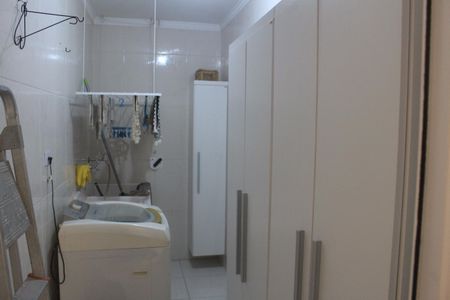 Casa à venda com 565m², 3 quartos e 4 vagasÁrea de Serviço