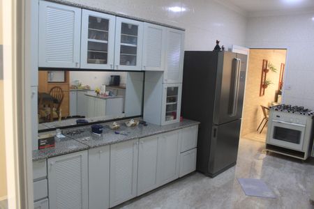 Casa à venda com 565m², 3 quartos e 4 vagasCozinha