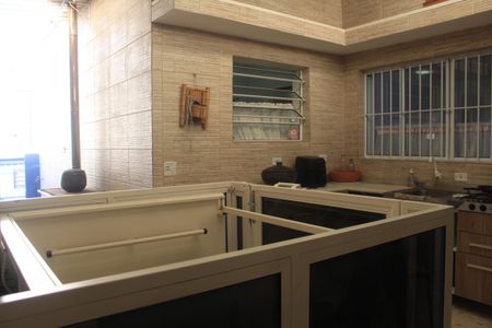 Casa à venda com 565m², 3 quartos e 4 vagasQuintal