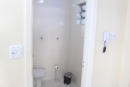 Casa à venda com 565m², 3 quartos e 4 vagasBanheiro 3