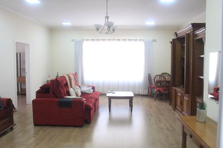 Casa à venda com 3 quartos, 565m² em São José, São Caetano do Sul