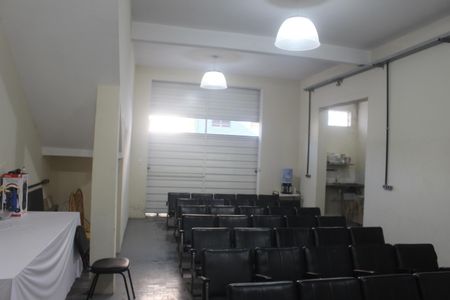 Casa à venda com 565m², 3 quartos e 4 vagasSalão 3