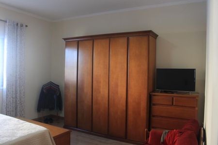 Casa à venda com 565m², 3 quartos e 4 vagasQuarto 2