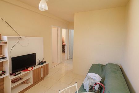 Sala  de apartamento para alugar com 2 quartos, 63m² em Paciência, Rio de Janeiro