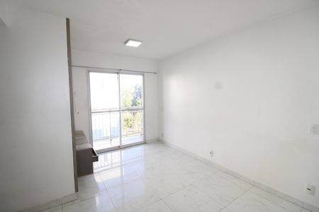 Sala de apartamento para alugar com 3 quartos, 57m² em Colônia (zona Leste), São Paulo