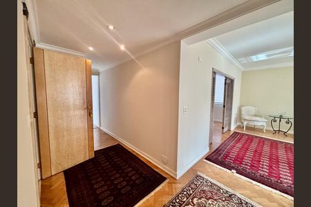 Apartamento para alugar com 210m², 2 quartos e 2 vagas Apartamento para alugar com 210m², 2 quartos e 2 vagasHall