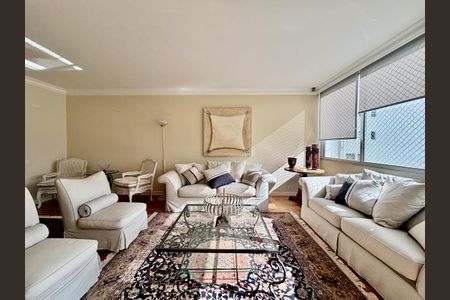 Apartamento para alugar com 210m², 2 quartos e 2 vagas Apartamento para alugar com 210m², 2 quartos e 2 vagasSala