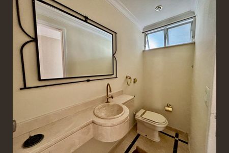 Apartamento para alugar com 210m², 2 quartos e 2 vagas Apartamento para alugar com 210m², 2 quartos e 2 vagasLavabo