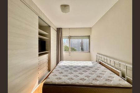 Apartamento para alugar com 210m², 2 quartos e 2 vagas Apartamento para alugar com 210m², 2 quartos e 2 vagasSuite