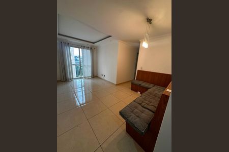 Sala de apartamento para alugar com 3 quartos, 70m² em Jardim das Vertentes, São Paulo