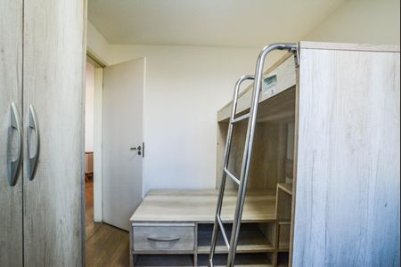 Quarto 2 de apartamento para alugar com 2 quartos, 47m² em Vila Homero Thon, Santo André