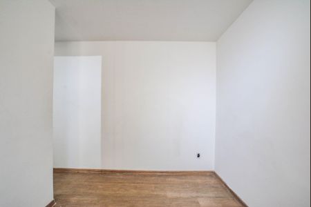 Sala de apartamento para alugar com 2 quartos, 47m² em Vila Homero Thon, Santo André