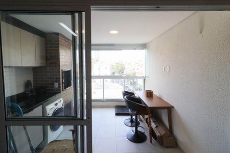 Apartamento para alugar com 73m², 2 quartos e 2 vagasCozinha e Área de Serviço