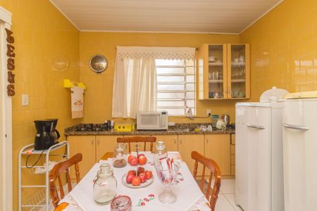 Cozinha de casa para alugar com 3 quartos, 101m² em Scharlau, São Leopoldo