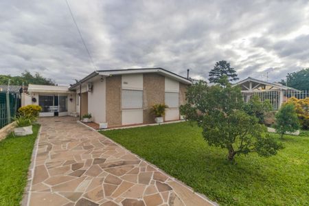 Casa para alugar com 101m², 3 quartos e 2 vagas