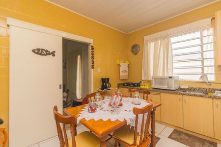 Casa para alugar com 101m², 3 quartos e 2 vagas Casa para alugar com 101m², 3 quartos e 2 vagasCozinha