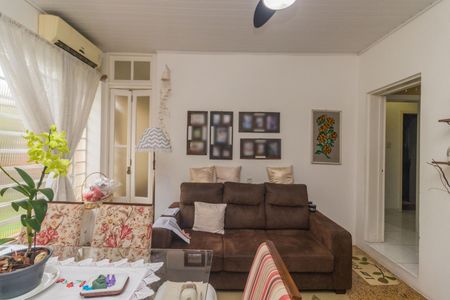 Casa para alugar com 101m², 3 quartos e 2 vagas