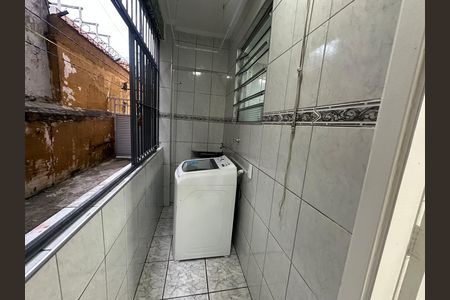 Área de Serviço de apartamento para alugar com 2 quartos, 72m² em Centro, São Vicente