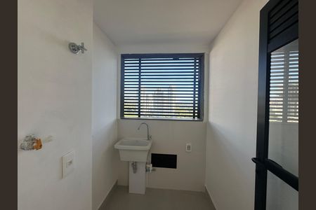 Área de Serviço de apartamento à venda com 3 quartos, 112m² em Alphaville Empresarial, Barueri