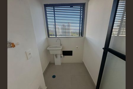 Apartamento à venda com 112m², 3 quartos e 2 vagas Apartamento à venda com 112m², 3 quartos e 2 vagasÁrea de Serviço