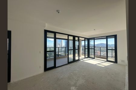 Apartamento à venda com 3 quartos, 112m² em Alphaville Empresarial, Barueri