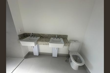 Apartamento à venda com 112m², 3 quartos e 2 vagas Apartamento à venda com 112m², 3 quartos e 2 vagasBanheiro da Suíte 3
