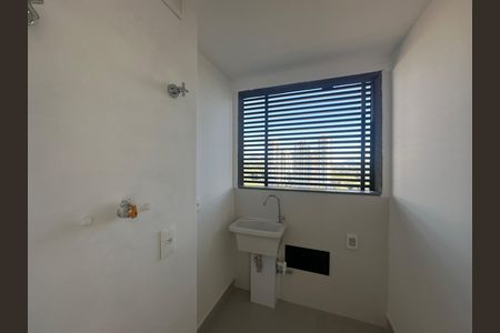Apartamento à venda com 112m², 3 quartos e 2 vagas Apartamento à venda com 112m², 3 quartos e 2 vagasÁrea de Serviço