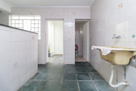 Área de Serviço de casa para alugar com 3 quartos, 177m² em Jardim Avenida, São Paulo
