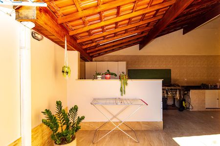 Área de Serviço de casa para alugar com 2 quartos, 80m² em Jardim Maraba(Zona Sul), São Paulo